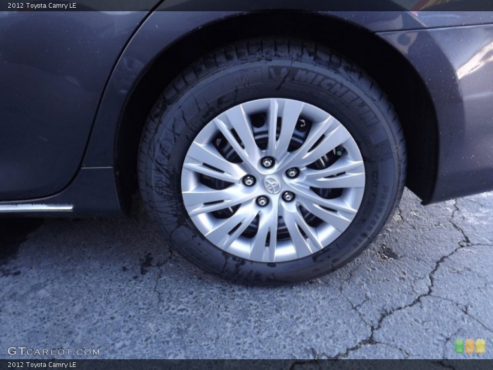 2012 Toyota Camry LE Wheel and Tire Photo #55788227