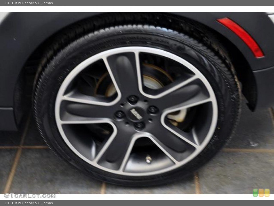 2011 Mini Cooper S Clubman Wheel and Tire Photo #55851715