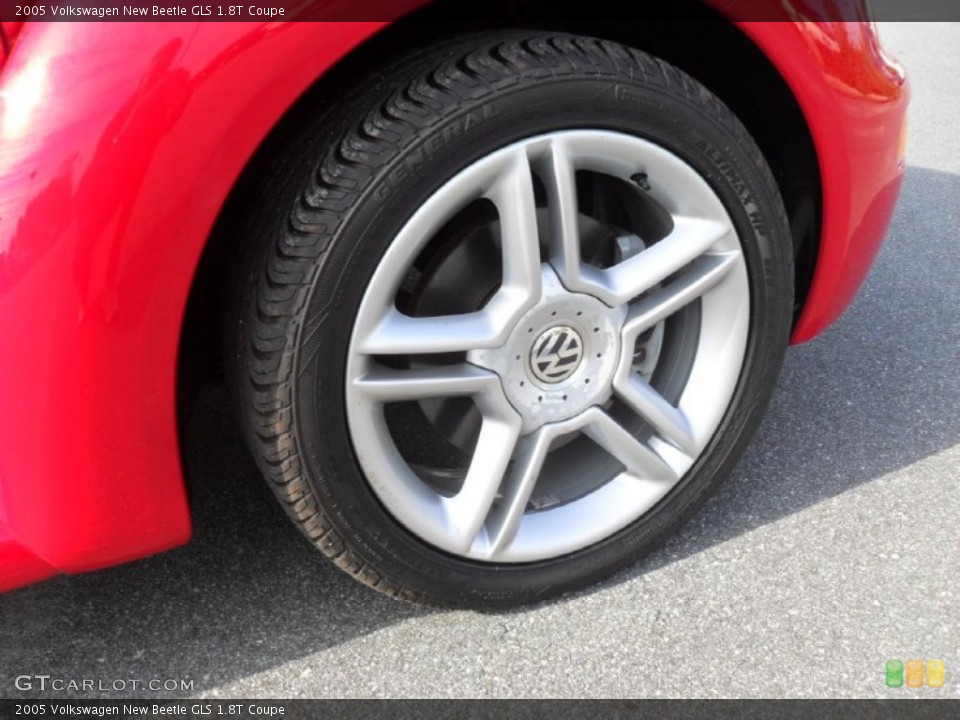 2005 Volkswagen New Beetle GLS 1.8T Coupe Wheel and Tire Photo #55886906
