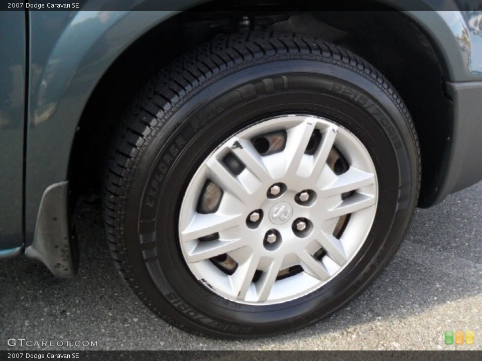 2007 Dodge Caravan SE Wheel and Tire Photo #55893616