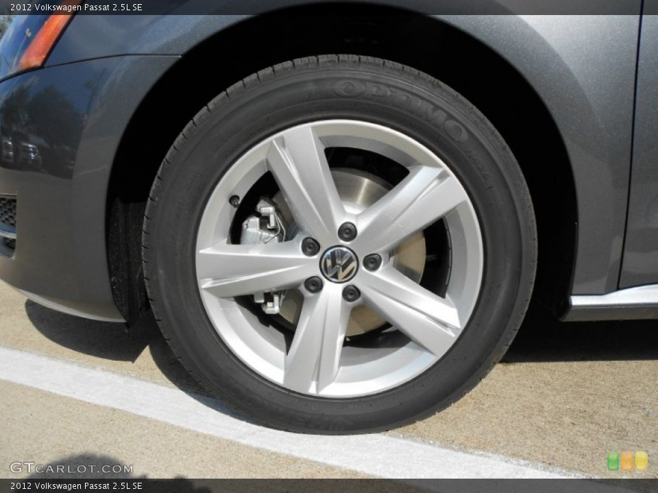 2012 Volkswagen Passat 2.5L SE Wheel and Tire Photo #55921512