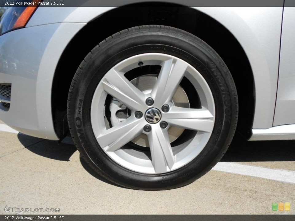 2012 Volkswagen Passat 2.5L SE Wheel and Tire Photo #55922016