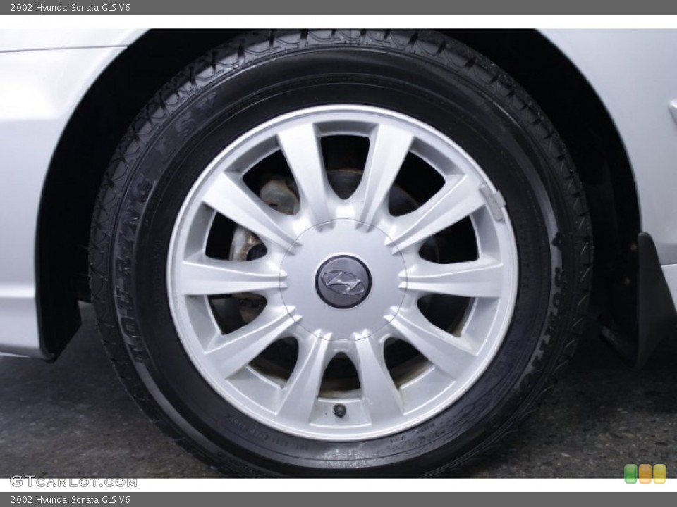 2002 Hyundai Sonata GLS V6 Wheel and Tire Photo #55933680