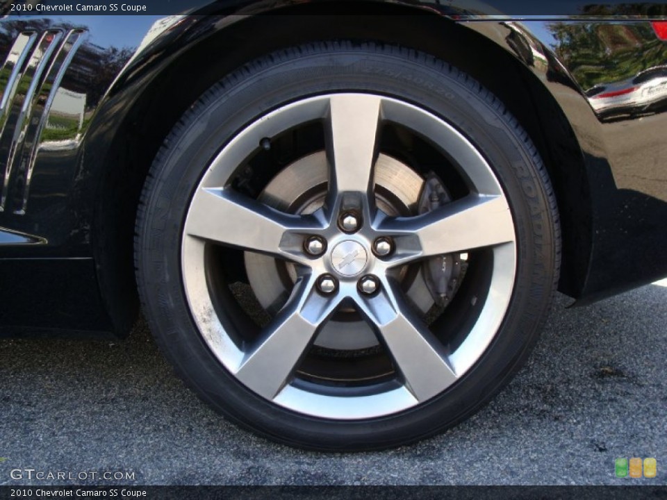 2010 Chevrolet Camaro SS Coupe Wheel and Tire Photo #55939612