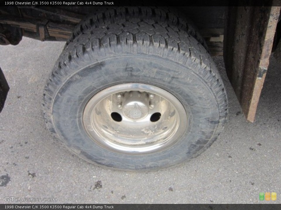 1998 Chevrolet C/K 3500 K3500 Regular Cab 4x4 Dump Truck Wheel and Tire Photo #55997995