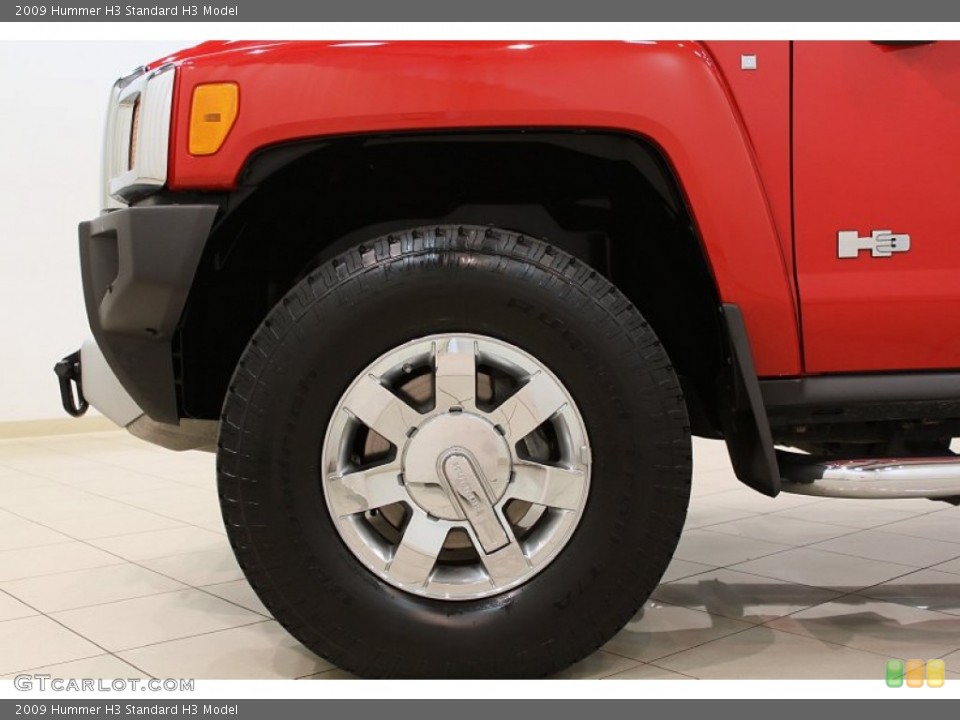 2009 Hummer H3  Wheel and Tire Photo #56008648