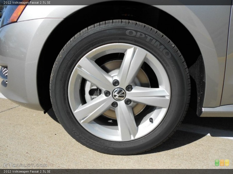 2012 Volkswagen Passat 2.5L SE Wheel and Tire Photo #56028892