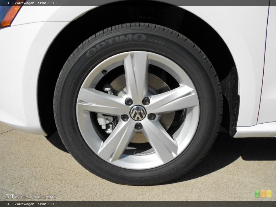 2012 Volkswagen Passat 2.5L SE Wheel and Tire Photo #56029571