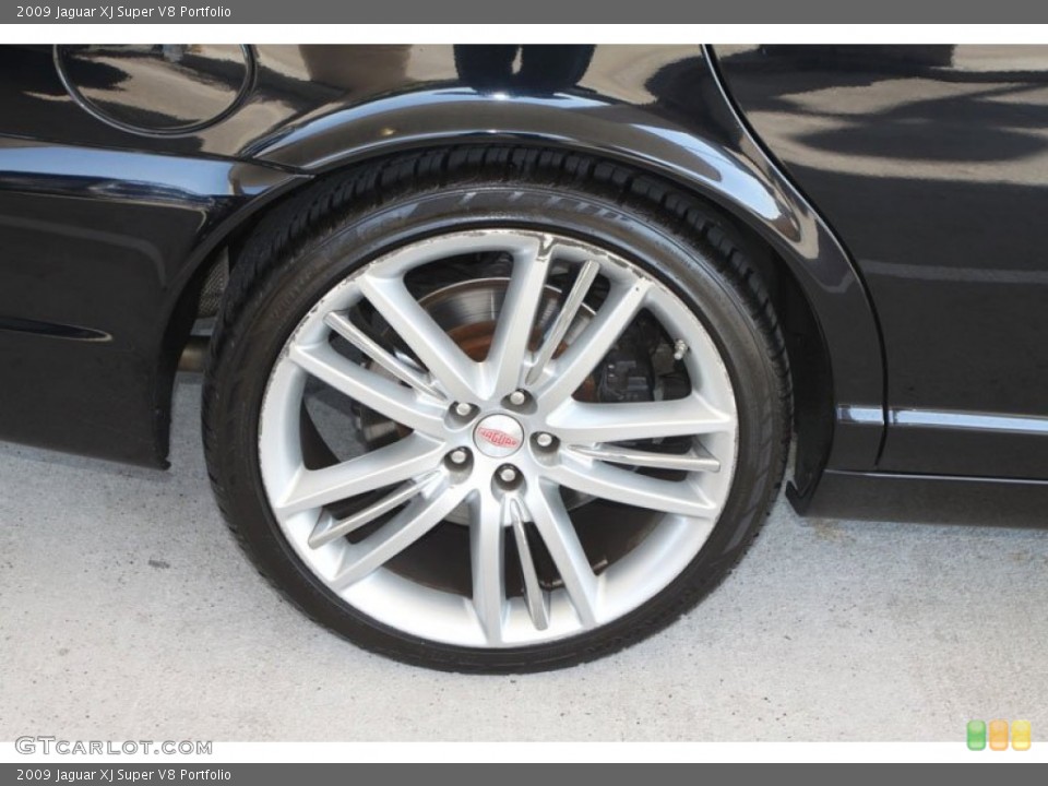 2009 Jaguar XJ Super V8 Portfolio Wheel and Tire Photo #56042102