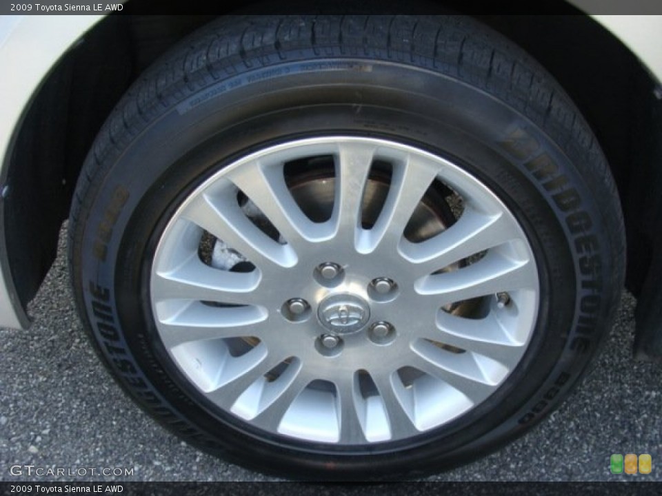 2009 Toyota Sienna LE AWD Wheel and Tire Photo #56088340