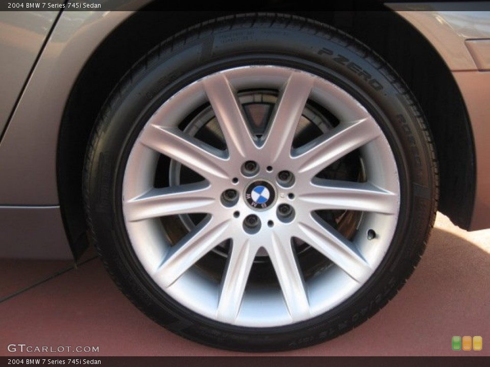 2004 BMW 7 Series 745i Sedan Wheel and Tire Photo #56135585