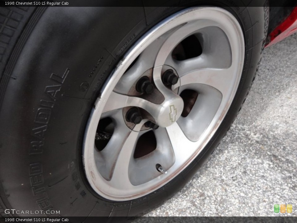 1998 Chevrolet S10 LS Regular Cab Wheel and Tire Photo #56212669
