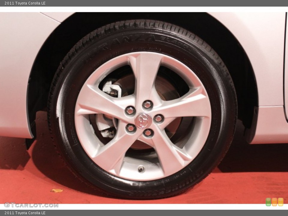 2011 Toyota Corolla LE Wheel and Tire Photo #56235977