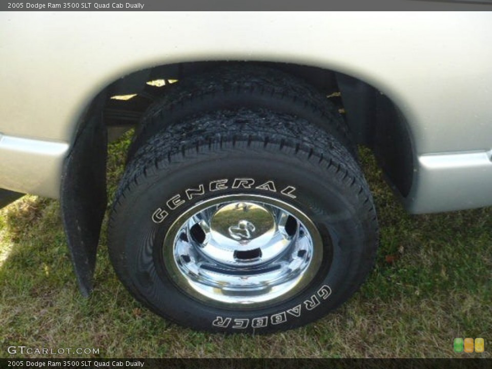 2005 Dodge Ram 3500 SLT Quad Cab Dually Wheel and Tire Photo #56244809