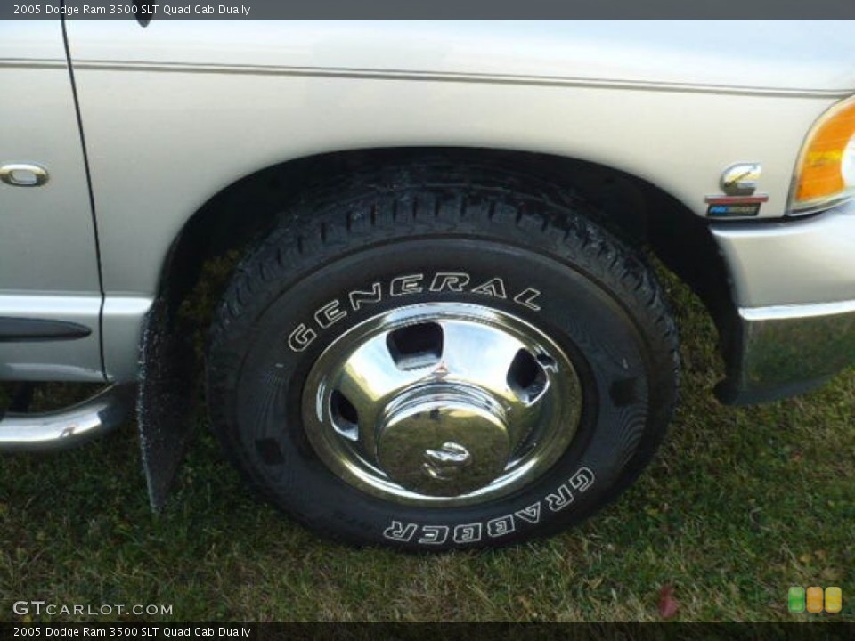 2005 Dodge Ram 3500 SLT Quad Cab Dually Wheel and Tire Photo #56244815