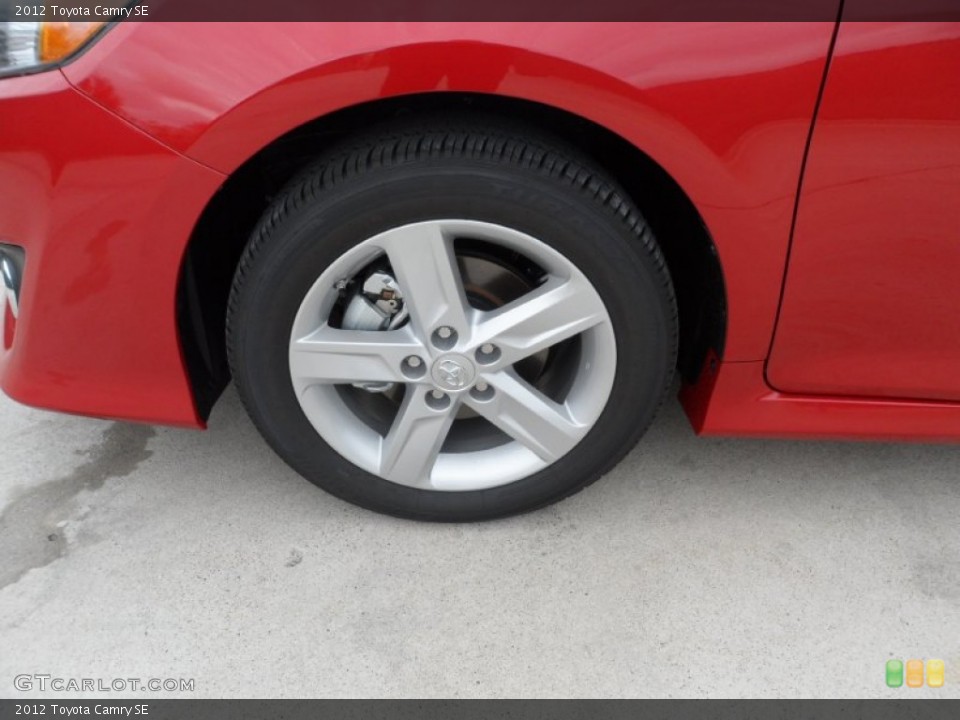 2012 Toyota Camry SE Wheel and Tire Photo #56271996
