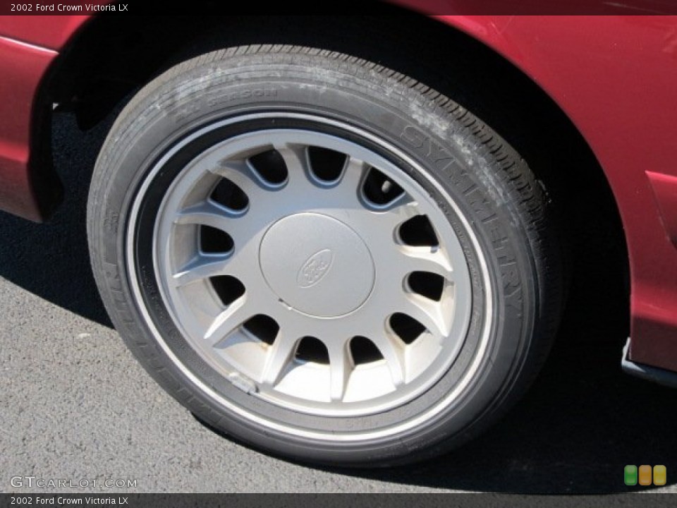 2002 Ford Crown Victoria LX Wheel and Tire Photo #56295051