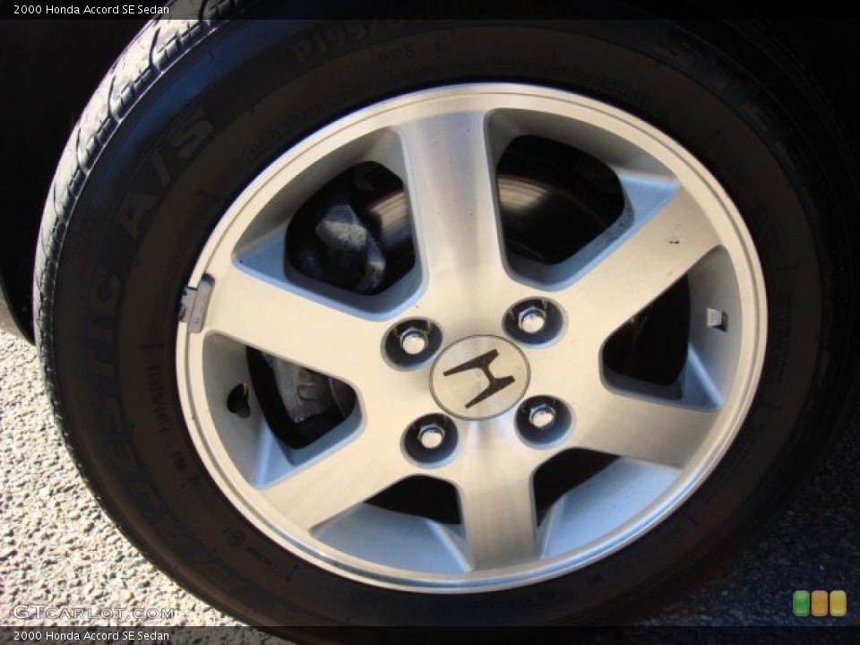 2000 Honda Accord SE Sedan Wheel and Tire Photo #56315926