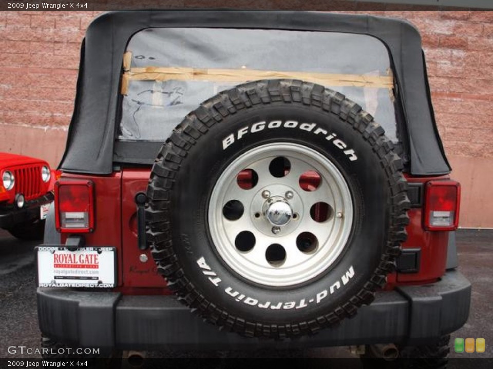 2009 Jeep Wrangler Custom Wheel and Tire Photo #56326757