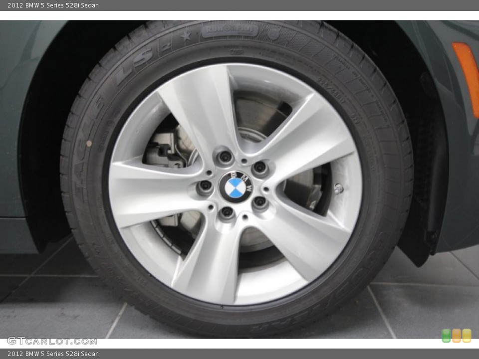 2012 BMW 5 Series 528i Sedan Wheel and Tire Photo #56359432