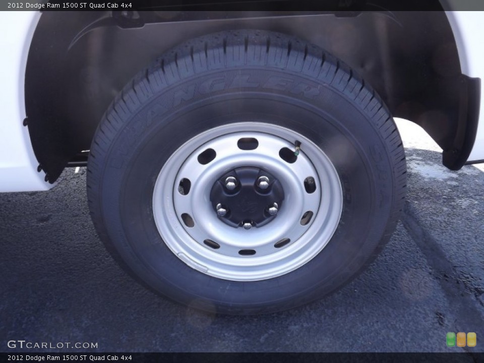 2012 Dodge Ram 1500 ST Quad Cab 4x4 Wheel and Tire Photo #56374345