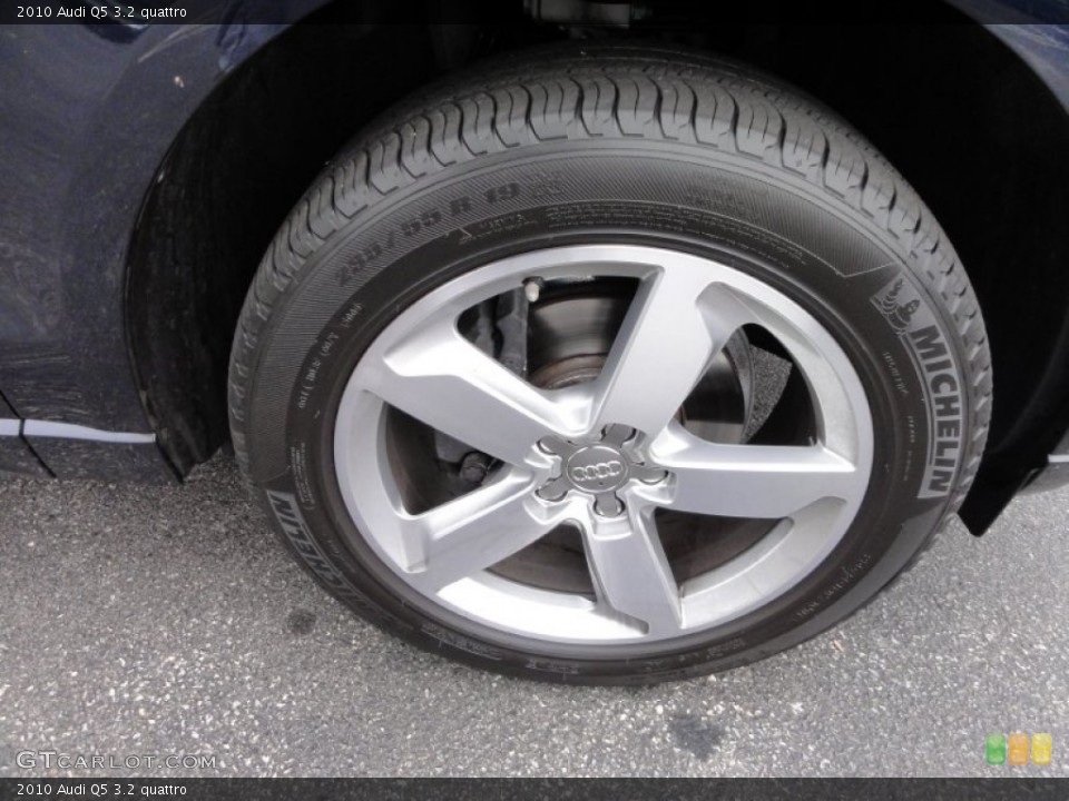 2010 Audi Q5 3.2 quattro Wheel and Tire Photo #56382684