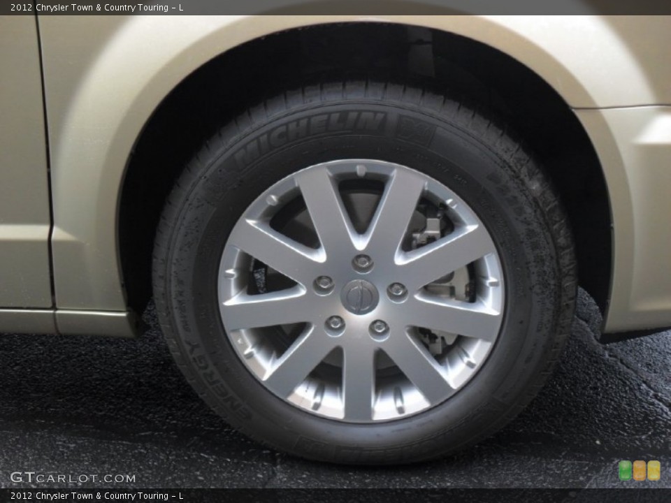 2012 Chrysler Town & Country Touring - L Wheel and Tire Photo #56383708