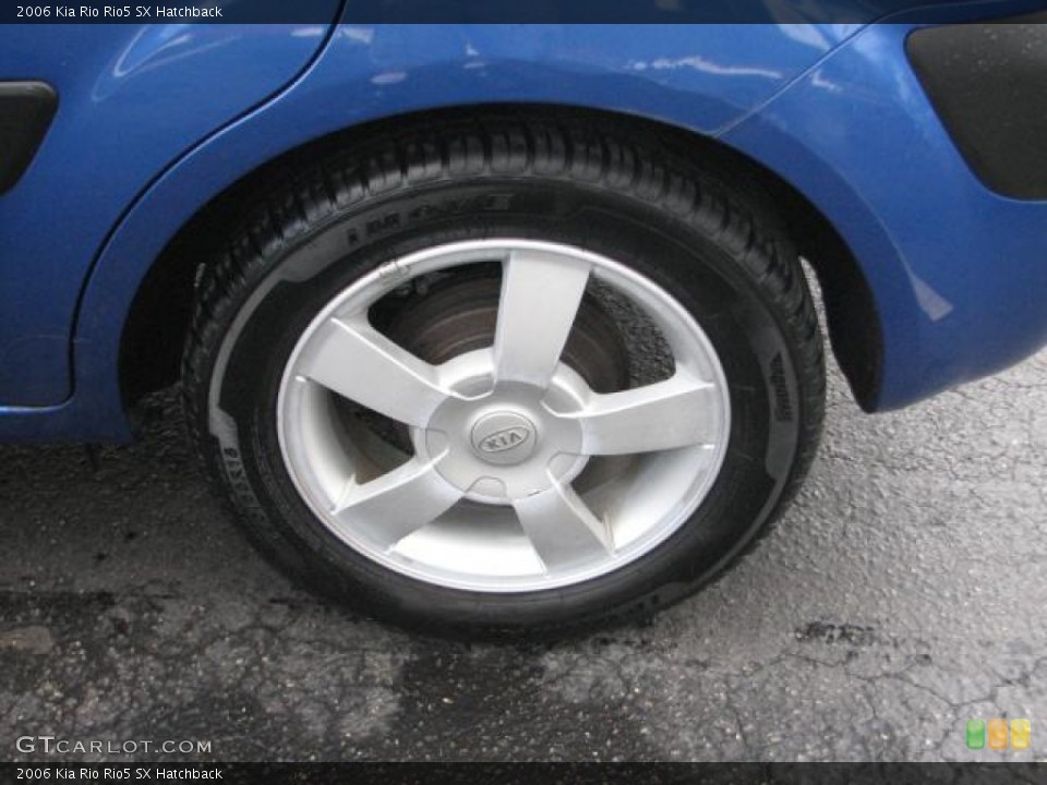 2006 Kia Rio Rio5 SX Hatchback Wheel and Tire Photo #56419366