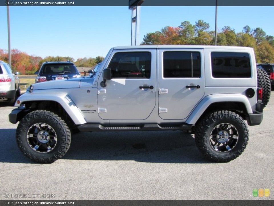 2012 Jeep Wrangler Unlimited Custom Wheel and Tire Photo #56440309