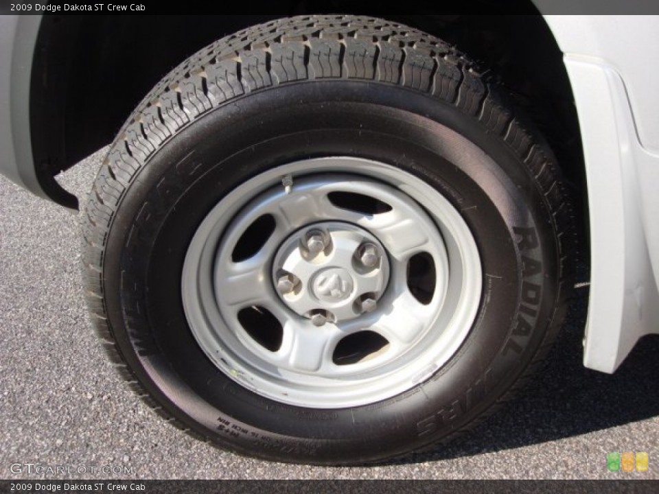 2009 Dodge Dakota ST Crew Cab Wheel and Tire Photo #56446859