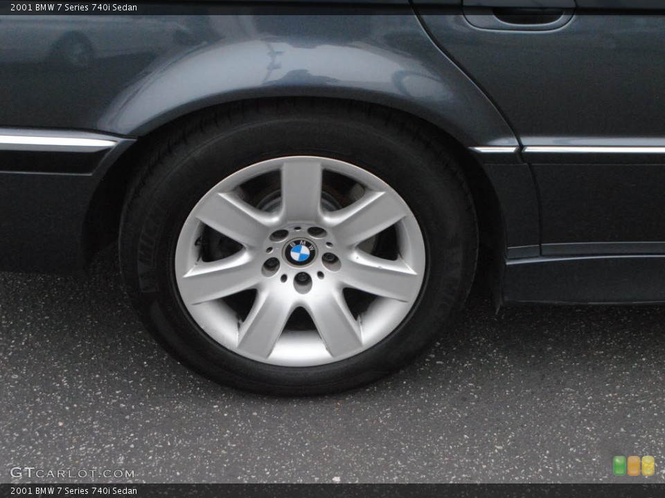 2001 BMW 7 Series 740i Sedan Wheel and Tire Photo #56464106