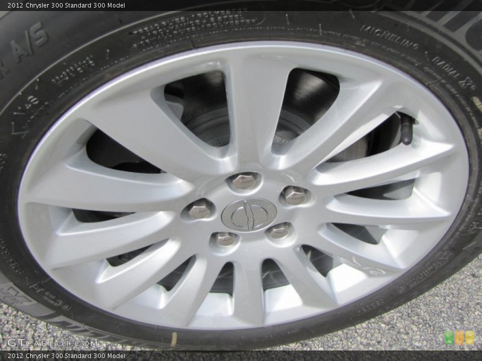 2012 Chrysler 300  Wheel and Tire Photo #56532535
