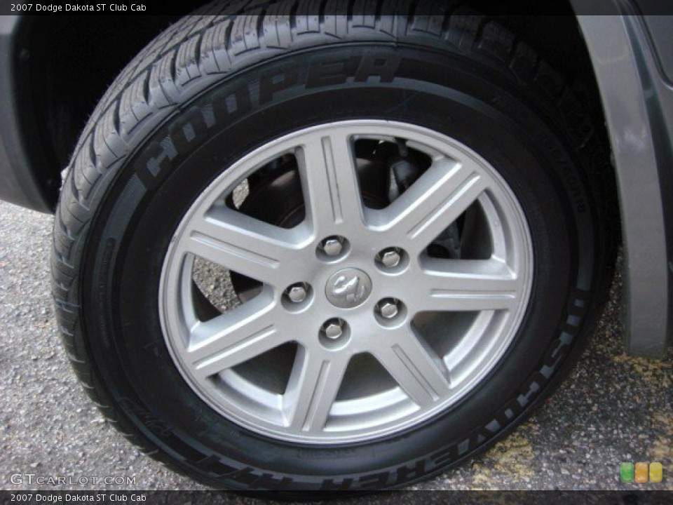 2007 Dodge Dakota ST Club Cab Wheel and Tire Photo #56584086