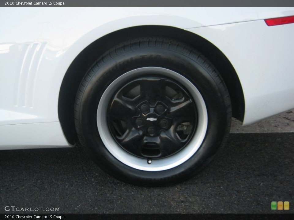2010 Chevrolet Camaro LS Coupe Wheel and Tire Photo #56613238