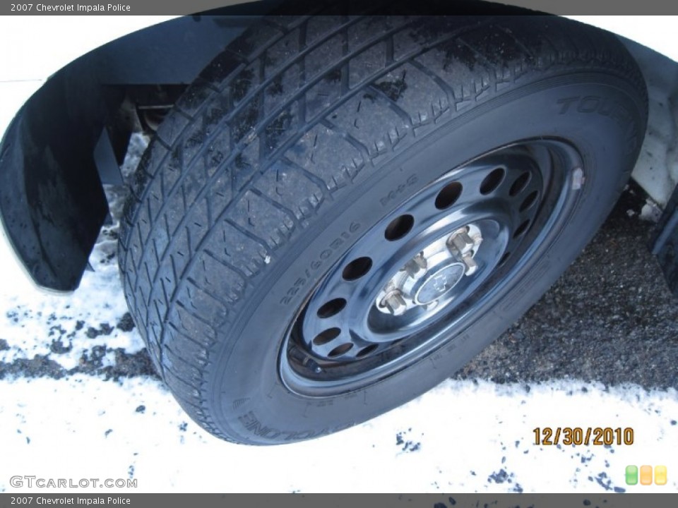2007 Chevrolet Impala Police Wheel and Tire Photo #56660550