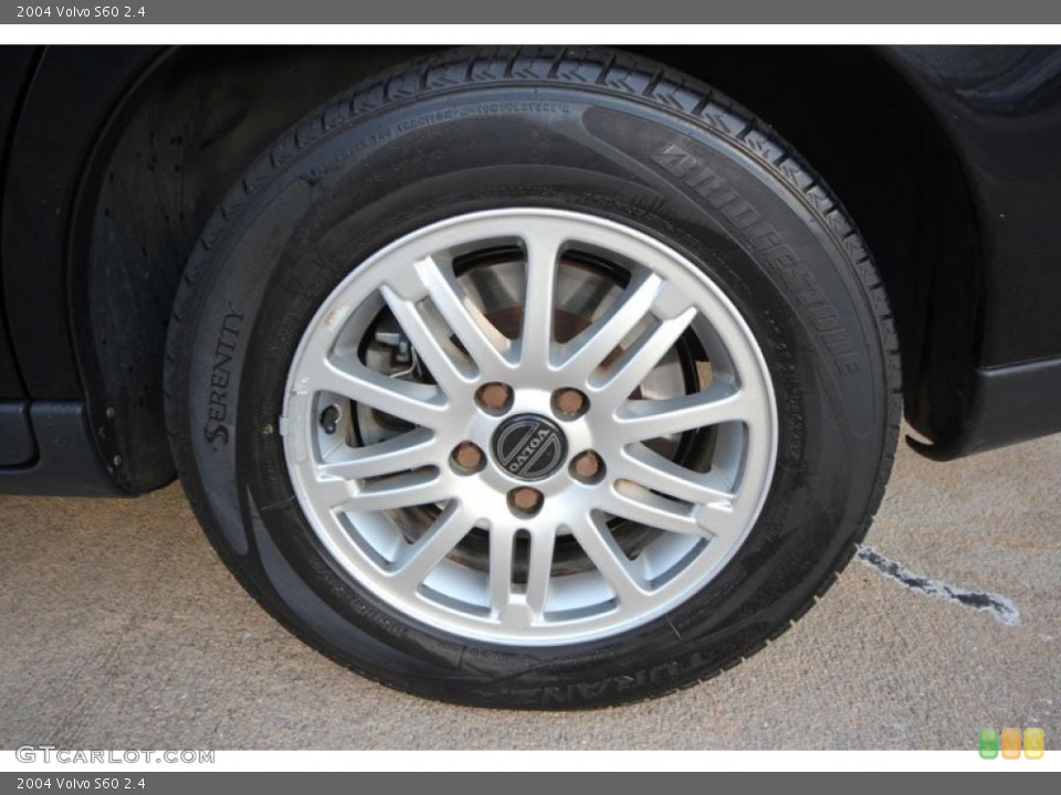 2004 Volvo S60 2.4 Wheel and Tire Photo #56706791