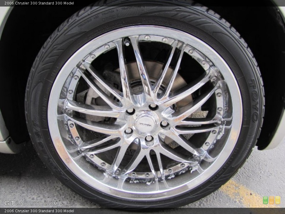 2006 Chrysler 300 Custom Wheel and Tire Photo #56752794