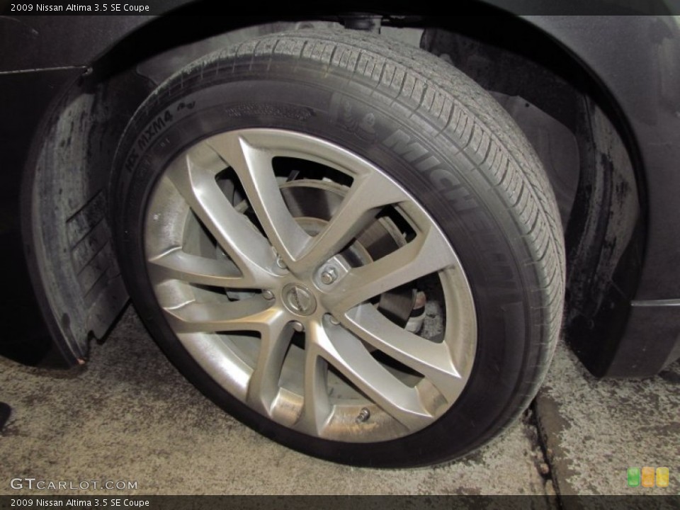 2009 Nissan Altima 3.5 SE Coupe Wheel and Tire Photo #56770844