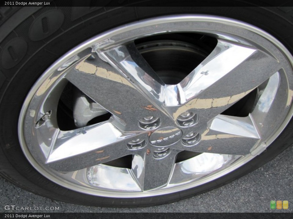 2011 Dodge Avenger Lux Wheel and Tire Photo #56793069