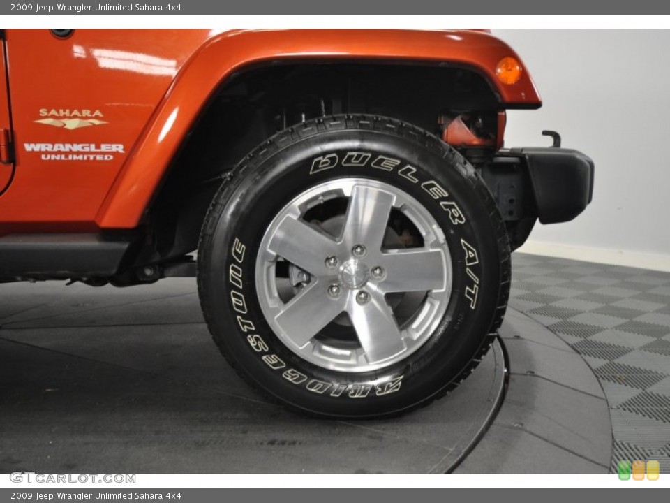 2009 Jeep Wrangler Unlimited Sahara 4x4 Wheel and Tire Photo #56805757