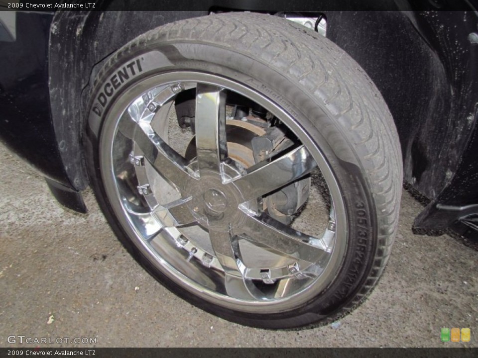 2009 Chevrolet Avalanche Custom Wheel and Tire Photo #56881516