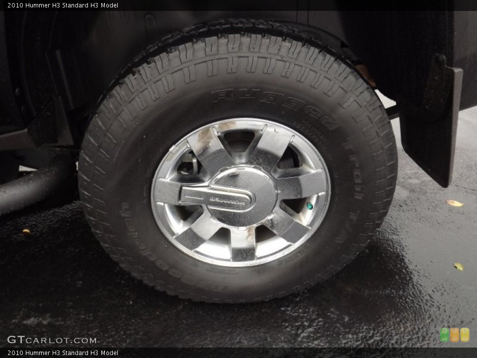 2010 Hummer H3  Wheel and Tire Photo #56895061