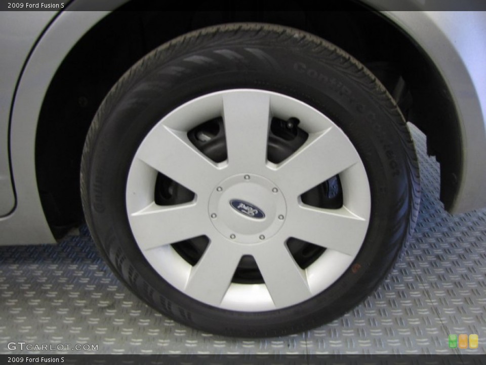 2009 Ford Fusion S Wheel and Tire Photo #56937299