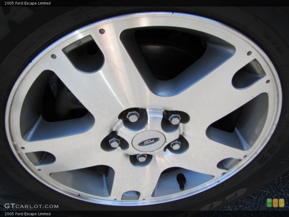 2005 Ford Escape Limited Wheel and Tire Photo #57014642