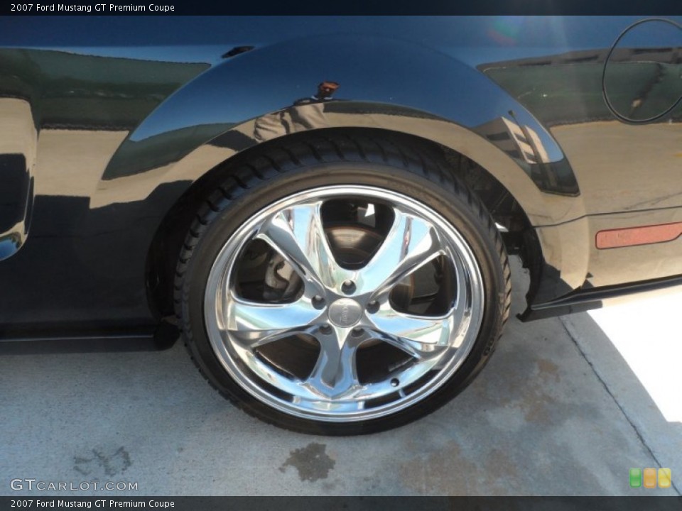 2007 Ford Mustang Custom Wheel and Tire Photo #57027956