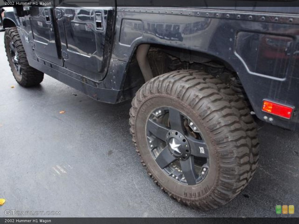 2002 Hummer H1 Wheels and Tires