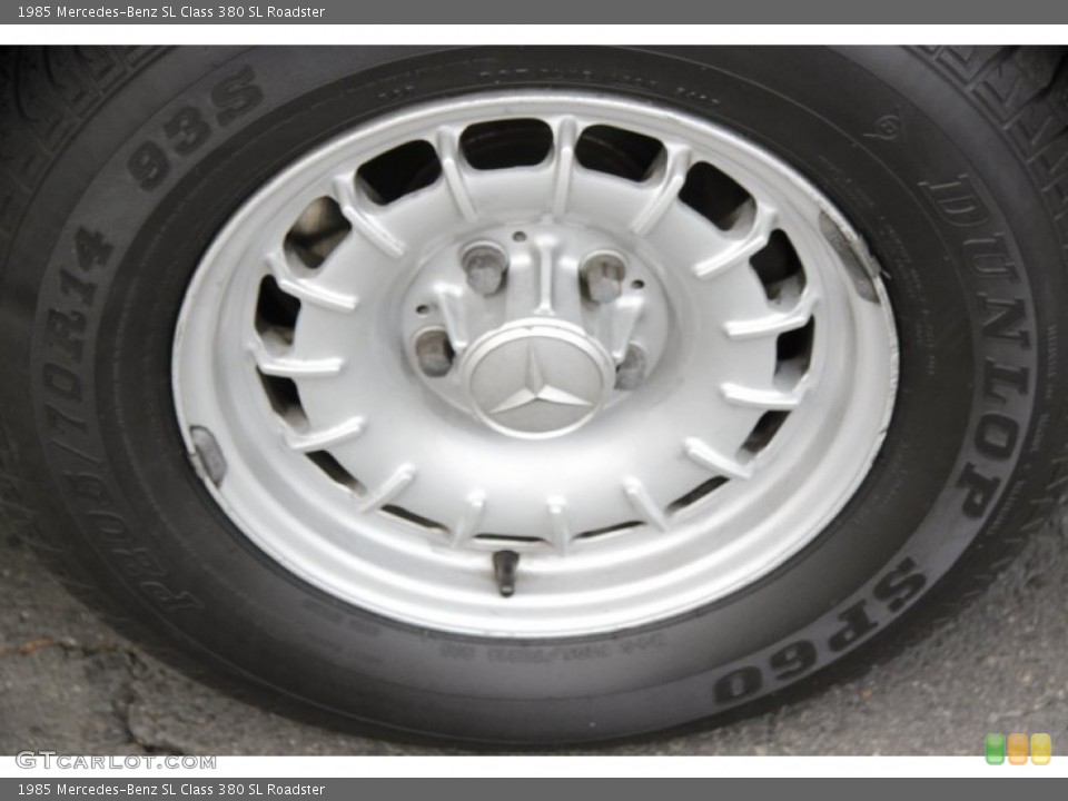 1985 Mercedes-Benz SL Class 380 SL Roadster Wheel and Tire Photo #57060659