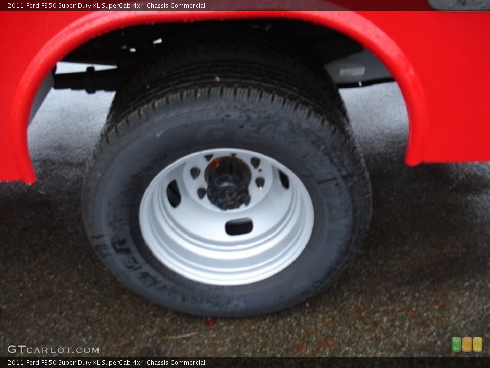 2011 Ford F350 Super Duty XL SuperCab 4x4 Chassis Commercial Wheel and Tire Photo #57105708