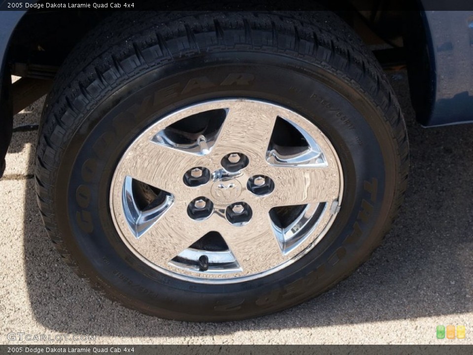 2005 Dodge Dakota Laramie Quad Cab 4x4 Wheel and Tire Photo #57111037