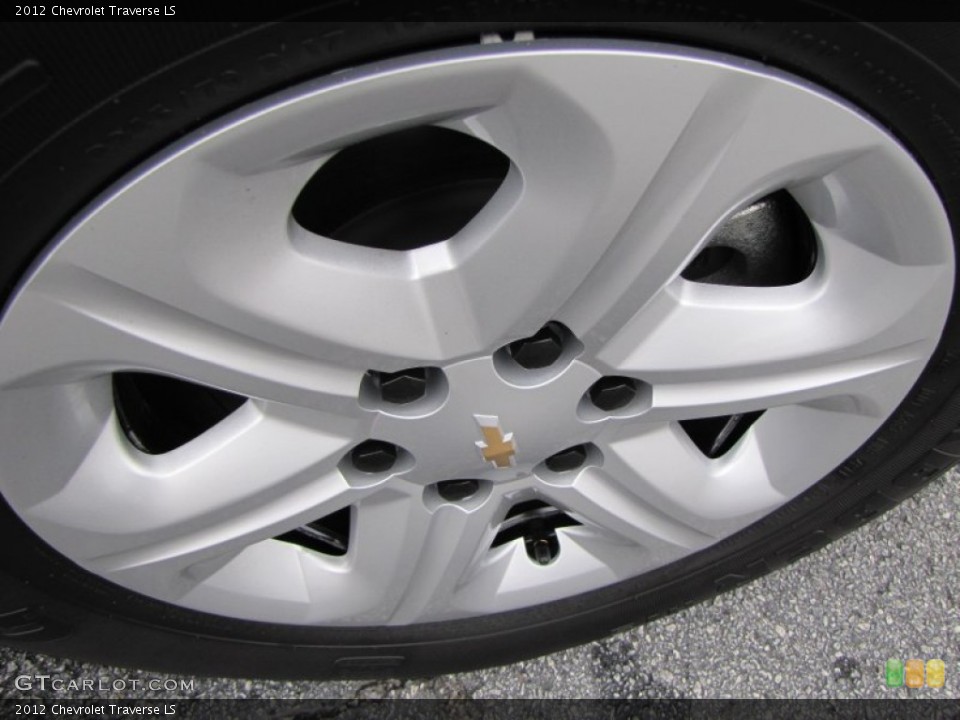 2012 Chevrolet Traverse LS Wheel and Tire Photo #57158860